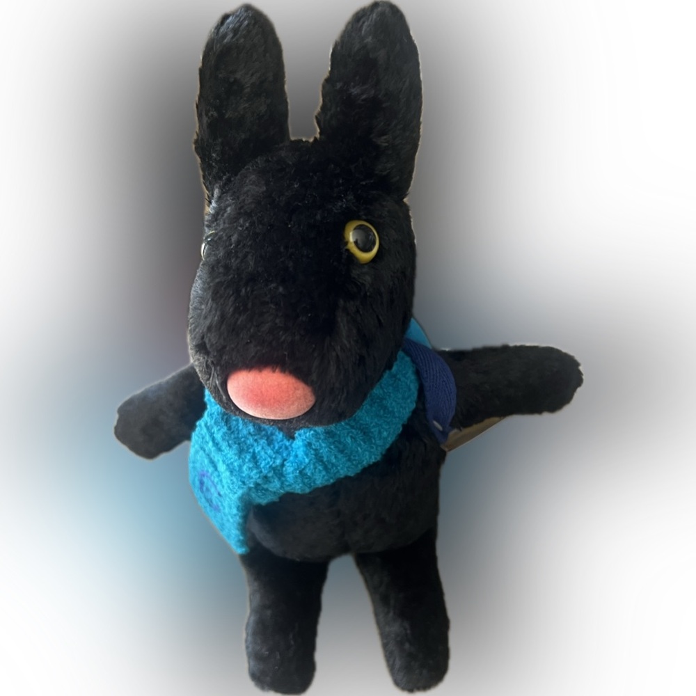 New Vintage Gaspard & Lisa- exceptional condition for collectable.